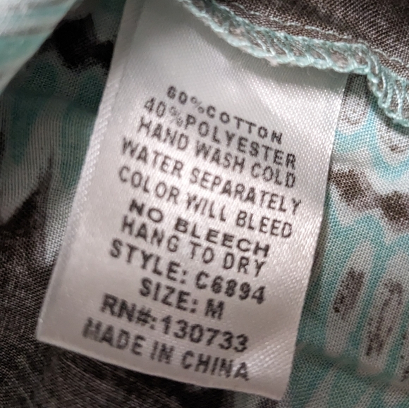 Umgee Turquoise Sleeveless Top Pom pom hemline - Picture 5 of 9